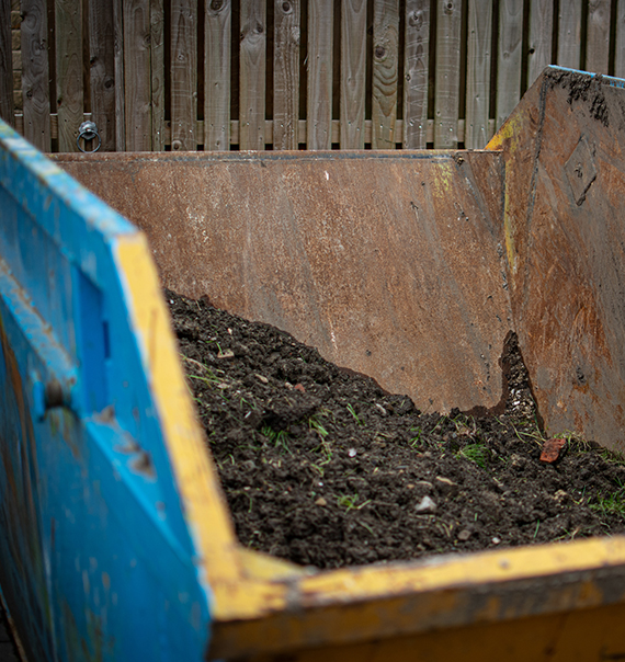 2-yard-skip-hire-for-garden-projects